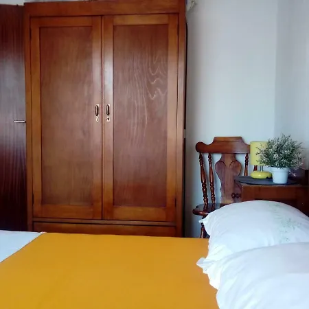 Luci Apartman Zadvarje